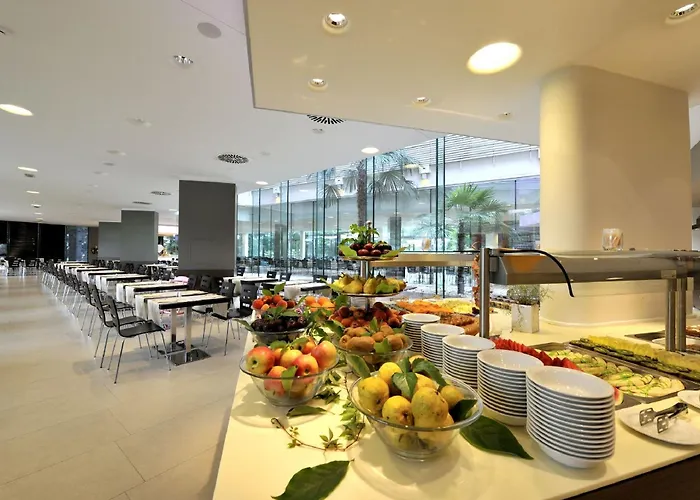 Hotel Mediteran Plava Laguna